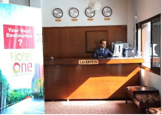 Hotel One Skardu Bagian luar foto